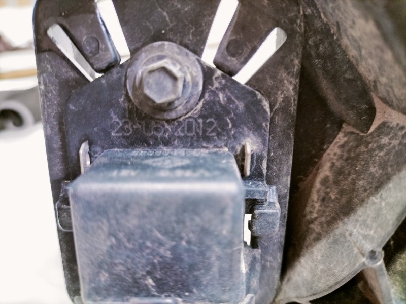 Recambio de electroventilador para nissan qashqai (j10) visia referencia OEM IAM 8200045082 23052012 5393199 