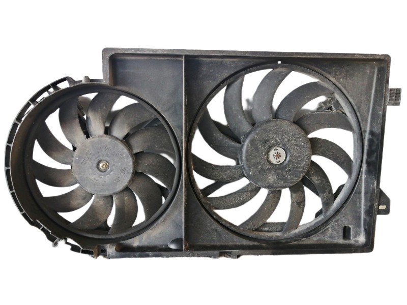 Recambio de electroventilador para chrysler voyager (rg) 2.5 crd executive referencia OEM IAM 868500S MC1211868911P 04809413AG