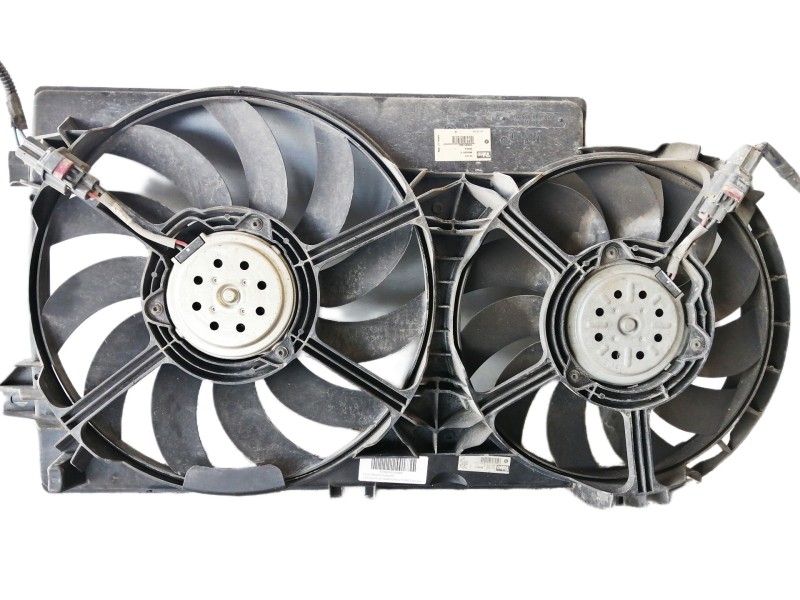 Recambio de electroventilador para chrysler voyager (rg) 2.5 crd executive referencia OEM IAM 868500S MC1211868911P 04809413AG