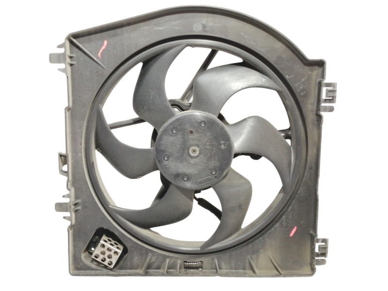 Recambio de electroventilador para renault twingo authentique referencia OEM IAM 8200531118  