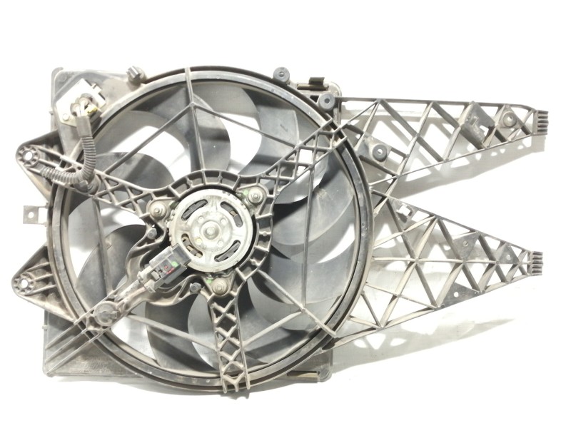 Recambio de electroventilador para fiat bravo (198) 1.9 active multijet referencia OEM IAM 882300200 00517833360 
