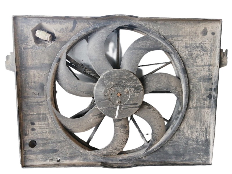 Recambio de electroventilador para kia sportage ex referencia OEM IAM 25380  