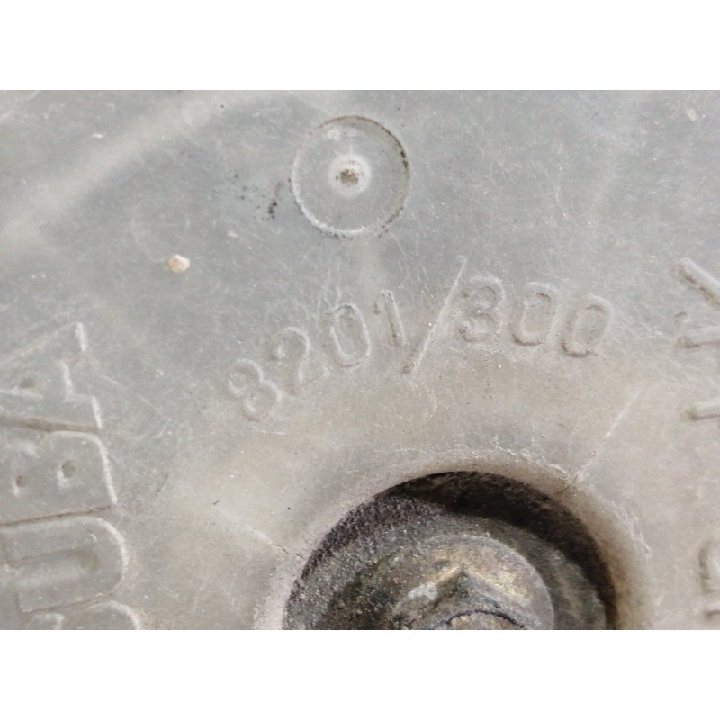 Recambio de electroventilador para honda cr-v (rd1/3) luxury (rd1) referencia OEM IAM 8201300 9203280 