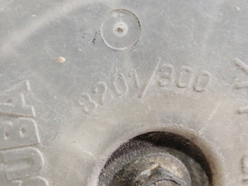 Recambio de electroventilador para honda cr-v (rd1/3) luxury (rd1) referencia OEM IAM 8201300 9203280 