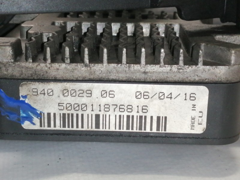 Recambio de electroventilador para ford focus lim. business referencia OEM IAM 8V618C607ED 8240588 940002906 500011876816 