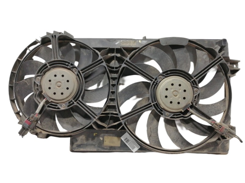 Recambio de electroventilador para chrysler voyager (rg) 2.5 crd se referencia OEM IAM 868500SJ MC1211868911P / 868911P 868501E 