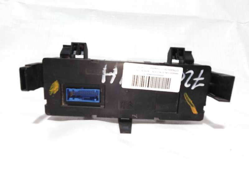 Recambio de mando calefaccion / aire acondicionado para citroën c3 1.1 collection referencia OEM IAM 96588239XT  