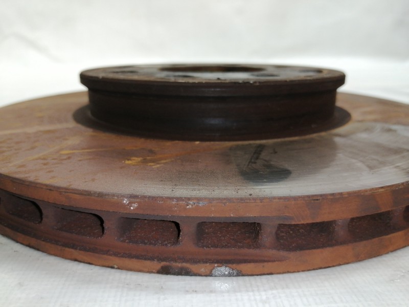 Recambio de disco freno delantero para hyundai i20 elegant referencia OEM IAM   