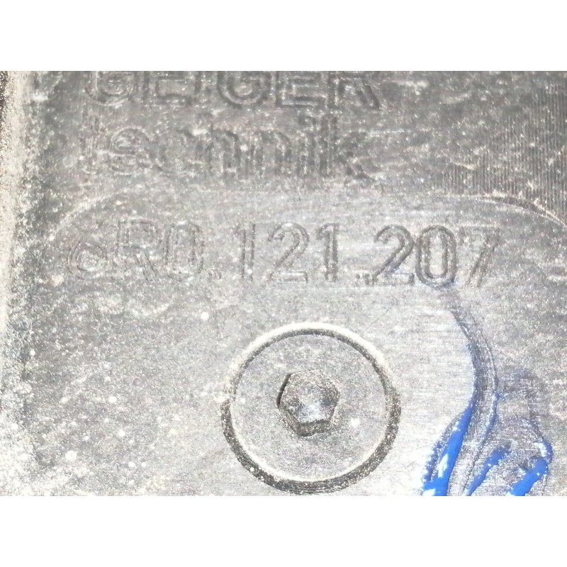 Recambio de electroventilador para seat ibiza (6j5) emoción referencia OEM IAM 6R0121207  