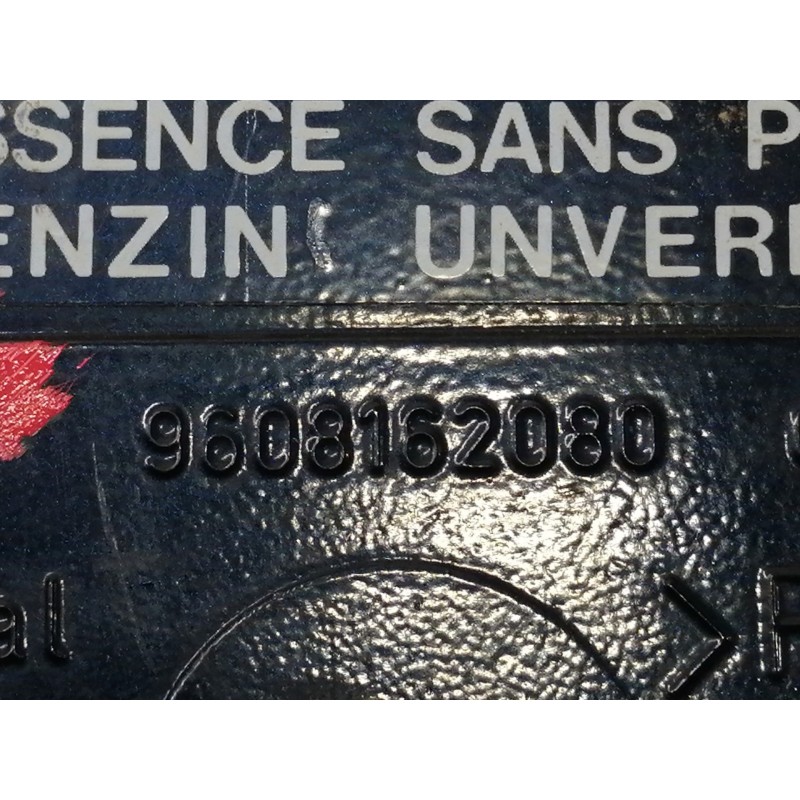 Recambio de tapa exterior combustible para citroën xantia berlina 1.6i x / 1.6 x referencia OEM IAM 9608162180 9608162080 