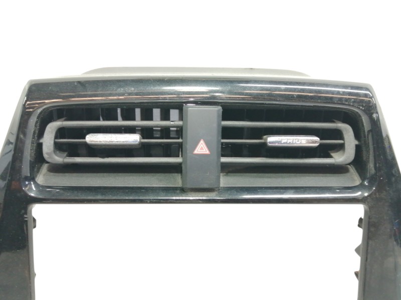 Recambio de rejilla aireadora para toyota prius (zvw50) basis referencia OEM IAM 5547647060  