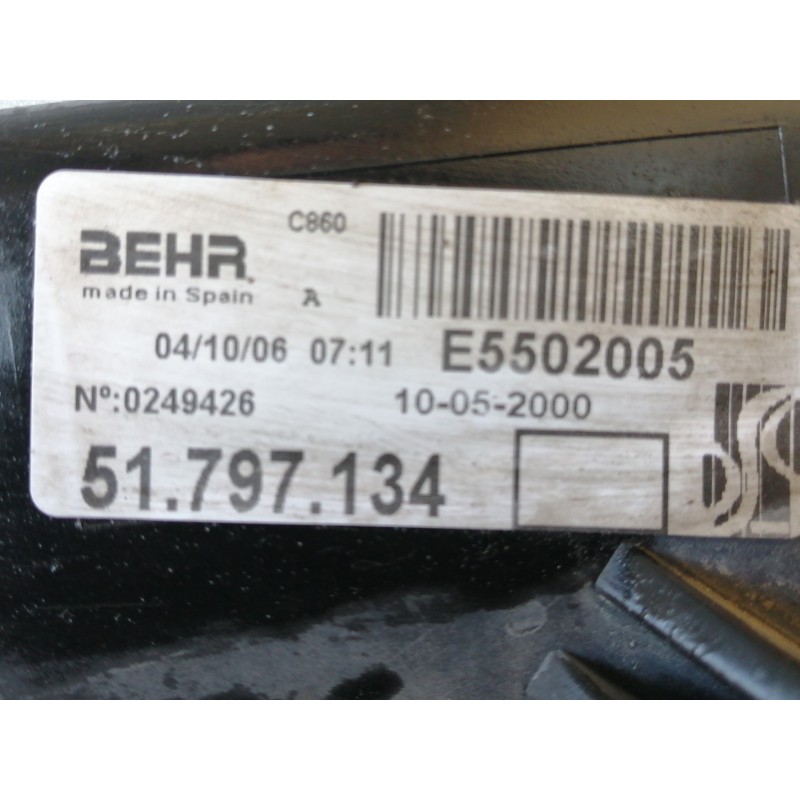 Recambio de electroventilador para fiat grande punto (199) 1.4 referencia OEM IAM 51797134 E5502005 / E5480005 51797135