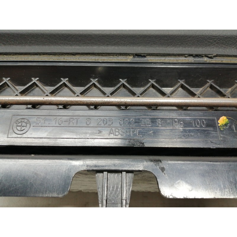 Recambio de guantera para bmw serie 3 berlina (e46) 320d referencia OEM IAM 8203822 8203822 