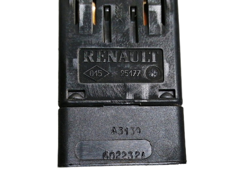 Recambio de warning para dacia duster sl audacia 4x2 referencia OEM IAM 602232A  