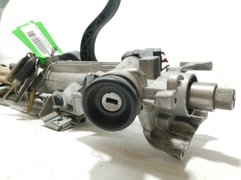 Recambio de columna direccion para bmw serie 3 berlina (e46) 320d referencia OEM IAM 881401032515  