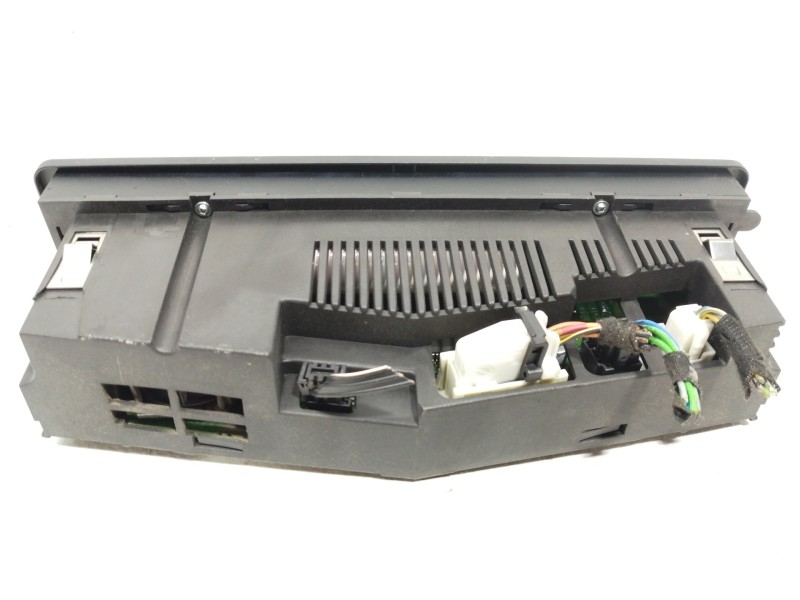 Recambio de mando calefaccion / aire acondicionado para bmw serie 3 berlina (e46) 320d referencia OEM IAM 64118384112  
