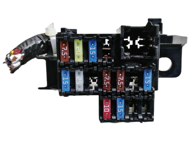 Recambio de caja reles / fusibles para mazda cx-3 evolution referencia OEM IAM D09W66730  