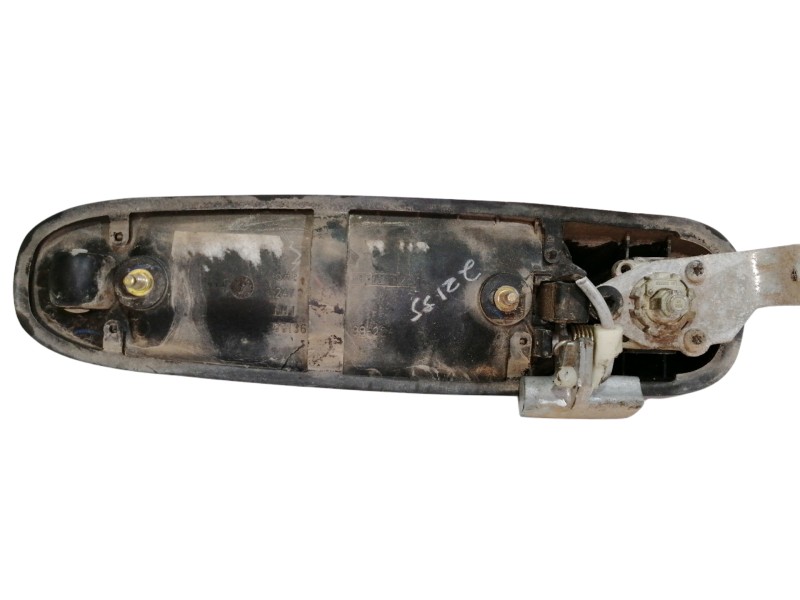 Recambio de maneta exterior delantera izquierda para jeep gr.cherokee (wj/wg) 2.7 crd laredo referencia OEM IAM 55136351  