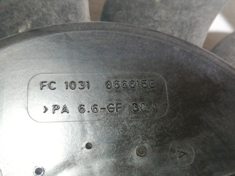 Recambio de electroventilador para suzuki ignis rm (mh) básico referencia OEM IAM 1031866615E  