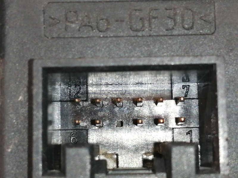 Recambio de mando elevalunas delantero izquierdo para opel astra g caravan comfort referencia OEM IAM 13363401 90561086 5 PUERTA