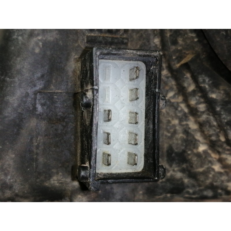 Recambio de faro derecho para opel meriva cosmo referencia OEM IAM 93321053  