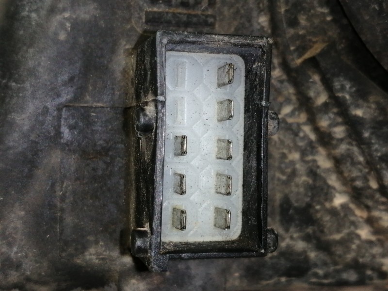 Recambio de faro derecho para opel meriva cosmo referencia OEM IAM 93321053  