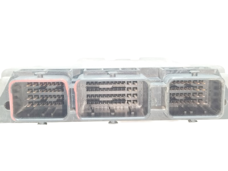 Recambio de centralita motor uce para peugeot 206 berlina xt referencia OEM IAM 0281011783 9658556780 9654490280