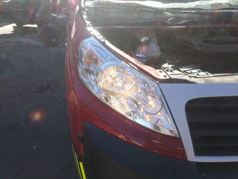 Recambio de faro derecho para fiat scudo furgón (272) 10 l1h1 130 multijet referencia OEM IAM 89902604  