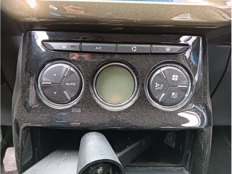 Recambio de mando calefaccion / aire acondicionado para citroën c3 selection referencia OEM IAM   