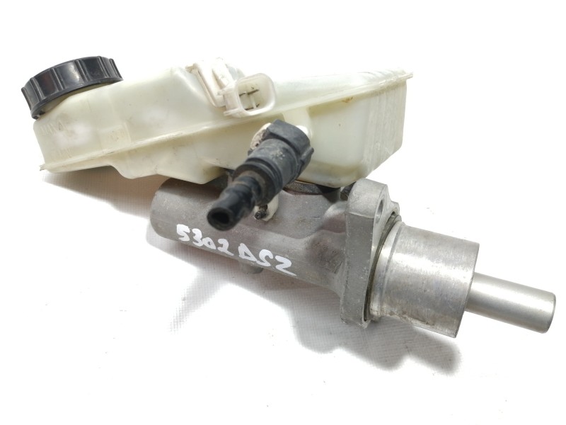 Recambio de bomba freno para ford focus berlina (cap) ambiente (d) referencia OEM IAM 03350891031  