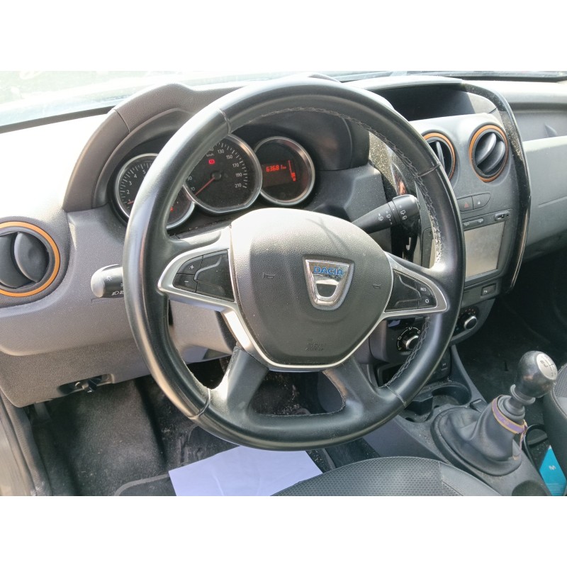 Recambio de volante para dacia duster (hs_) 1.5 dci referencia OEM IAM   