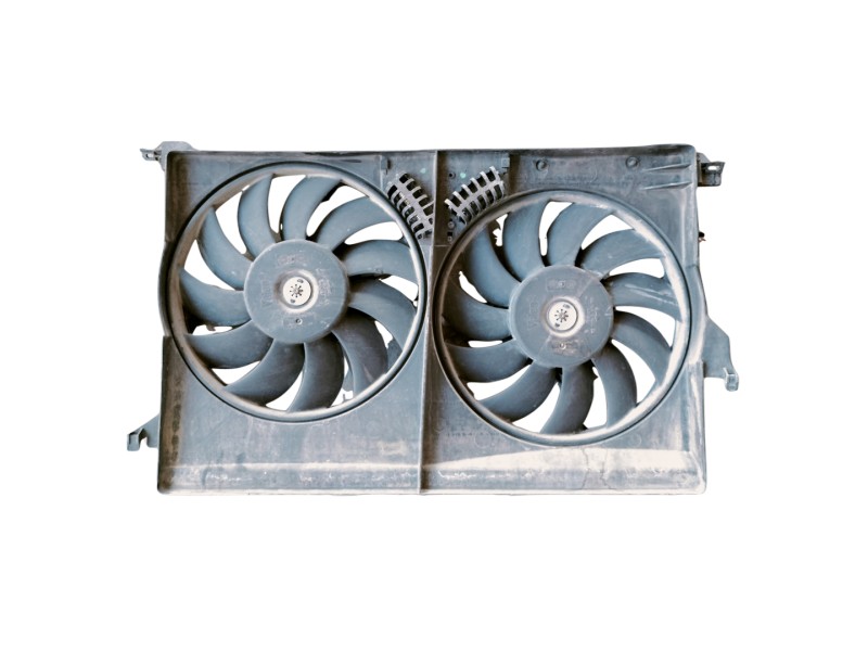 Recambio de electroventilador para opel vectra c berlina club referencia OEM IAM 24410991  