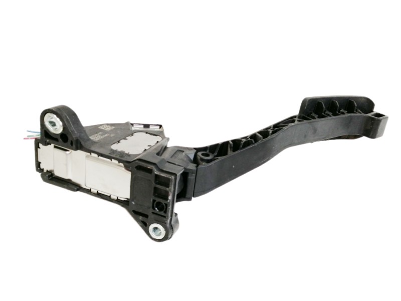 Recambio de pedal acelerador para toyota yaris 1.0 cat referencia OEM IAM 781100D011  
