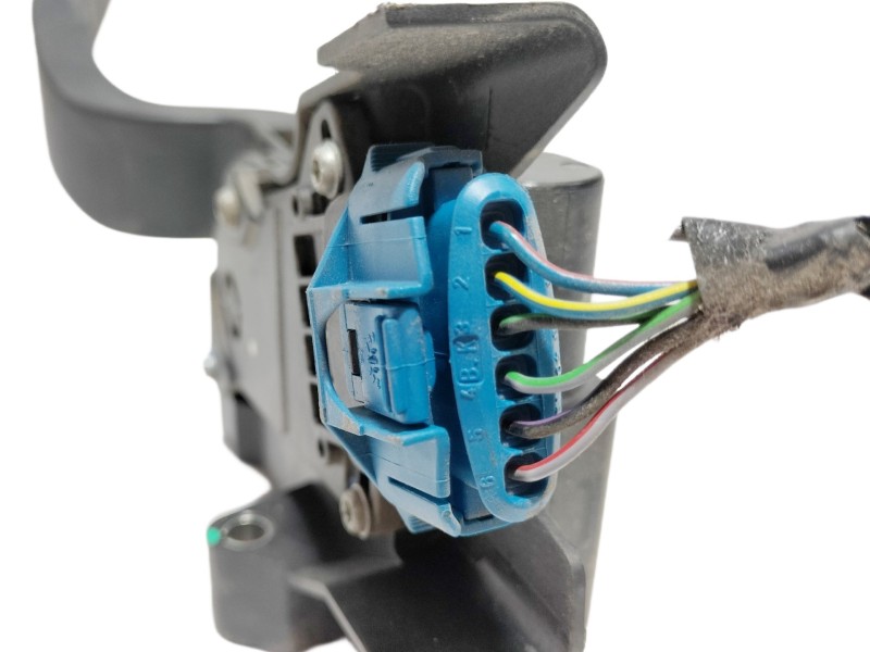 Recambio de pedal acelerador para fiat fiorino sx furg. referencia OEM IAM 0280755105  
