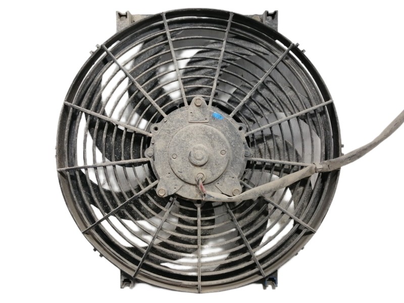 Recambio de electroventilador para iveco camion 60e12 lm3c6012 referencia OEM IAM 4569632 4548548 4569631 144213S324