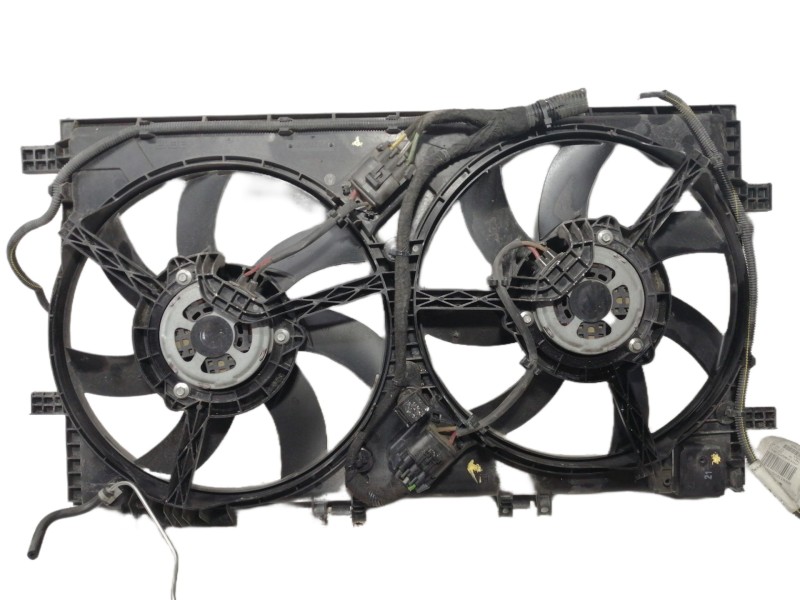 Recambio de electroventilador para opel insignia sports tourer 2.0 16v cdti referencia OEM IAM 13223019 P0270003 P8660004 005586