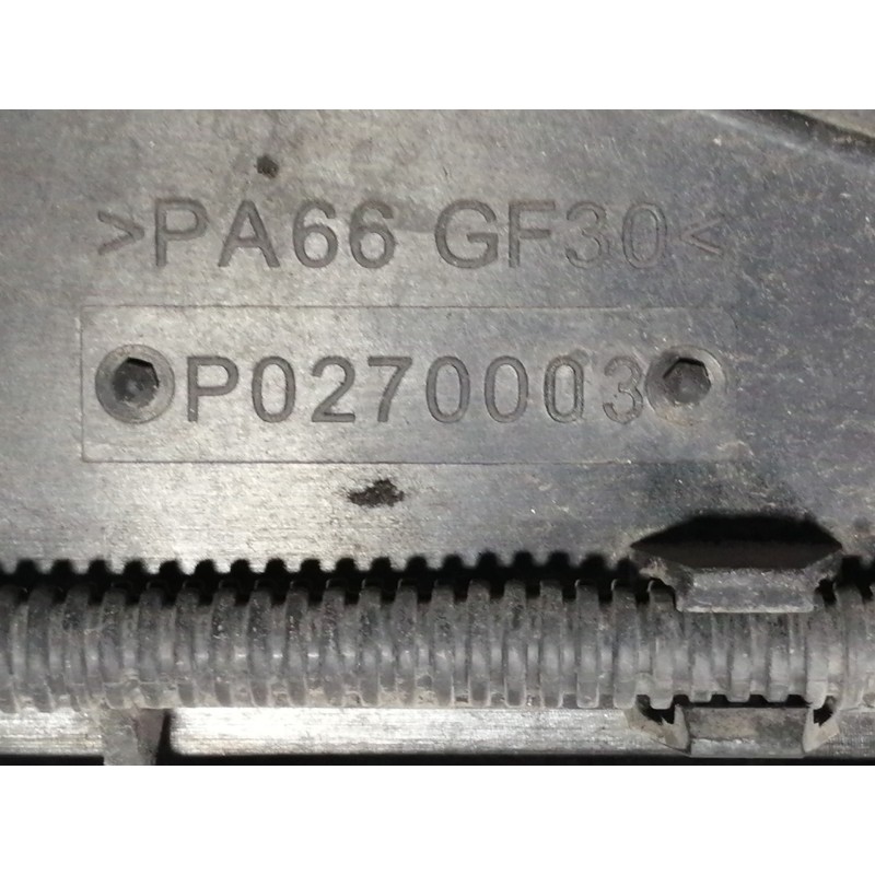 Recambio de electroventilador para opel insignia sports tourer 2.0 16v cdti referencia OEM IAM 13223019 P0270003 P8660004 005586