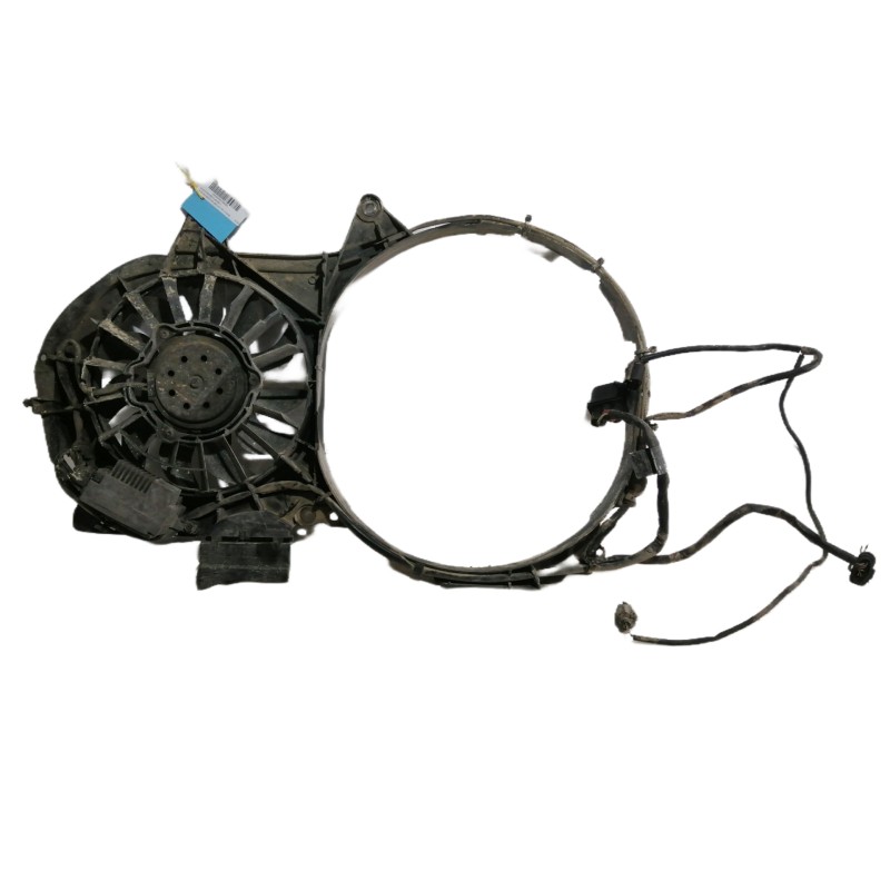Recambio de electroventilador para audi a4 berlina (8e) 2.5 tdi (114kw) referencia OEM IAM 8E0121205B  