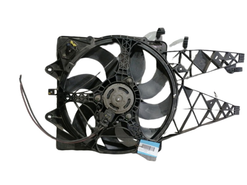 Recambio de electroventilador para fiat punto (199) easy referencia OEM IAM 871300600  