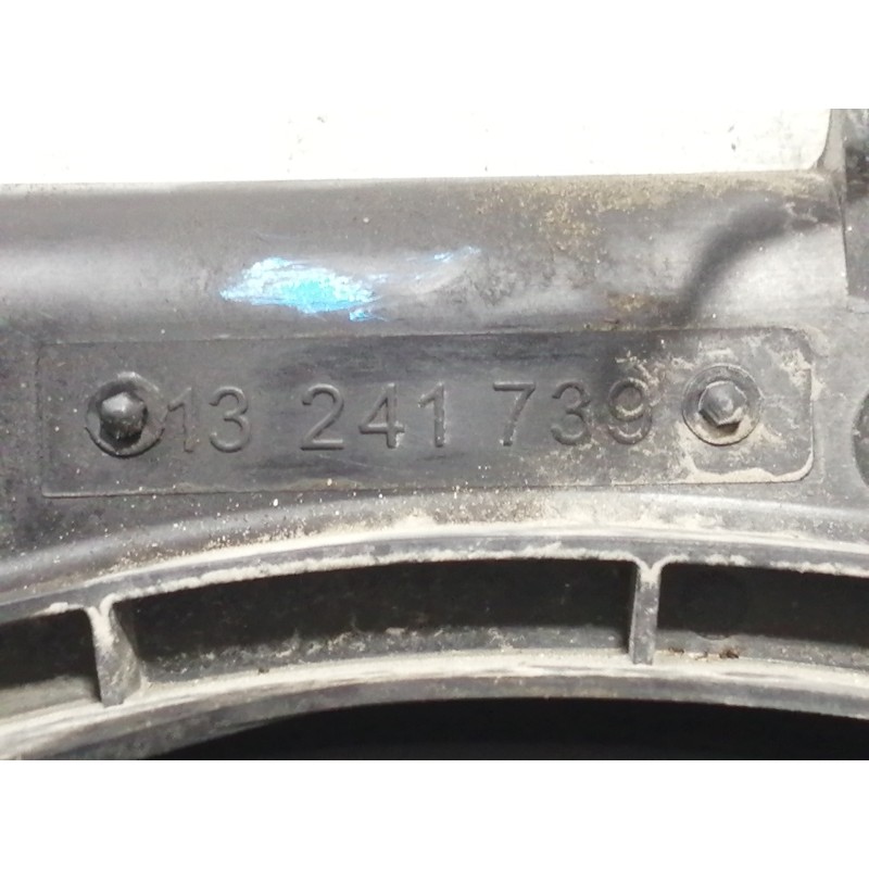 Recambio de electroventilador para opel insignia berlina cosmo referencia OEM IAM 13241739 P0270005 