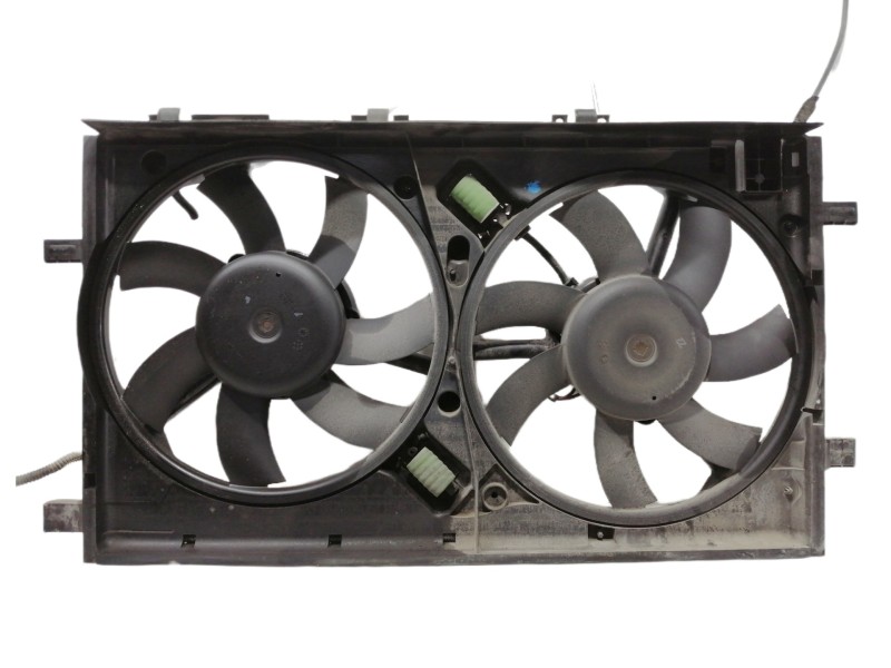 Recambio de electroventilador para opel insignia berlina cosmo referencia OEM IAM 13241739 P0270005 