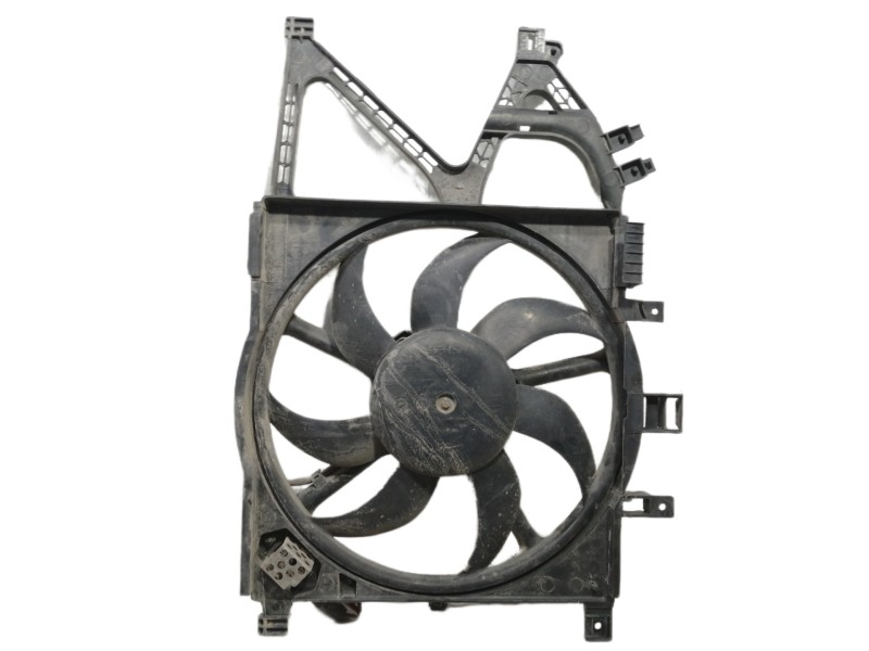 Recambio de electroventilador para opel corsa c cosmo referencia OEM IAM 13189082 560961104 24421233 