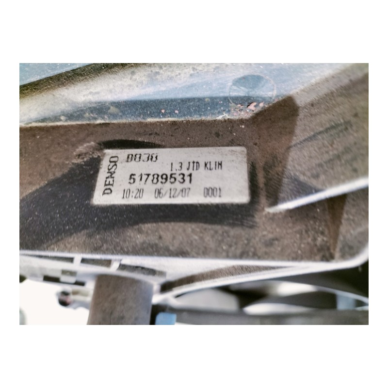 Recambio de electroventilador para fiat nuova 500 (150) pop referencia OEM IAM 878300600 879400600 51789531 D838 