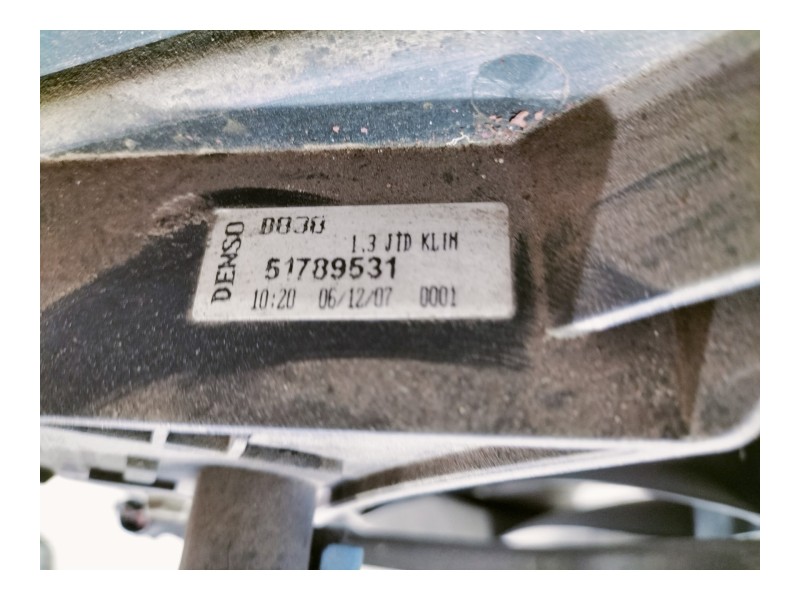 Recambio de electroventilador para fiat nuova 500 (150) pop referencia OEM IAM 878300600 879400600 51789531 D838 