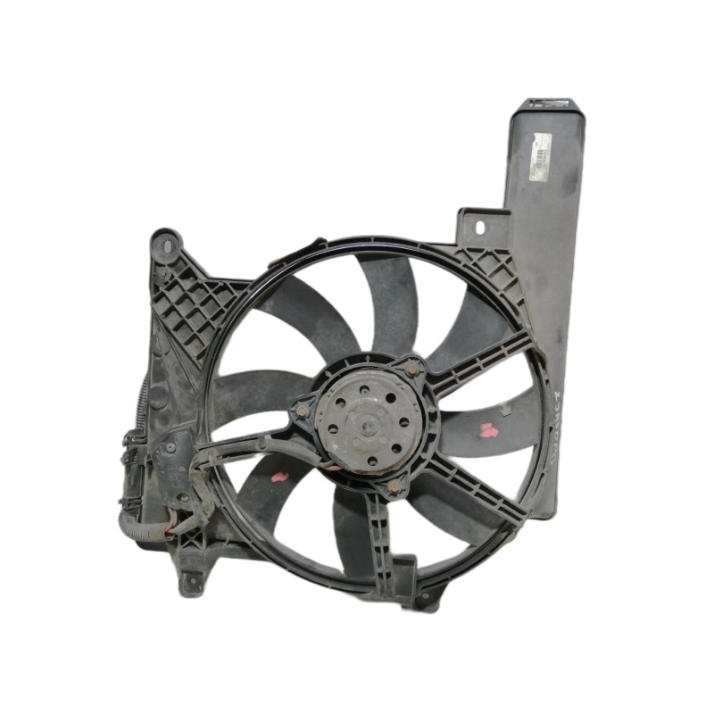 Recambio de electroventilador para opel meriva cosmo referencia OEM IAM 8240457 52406445 