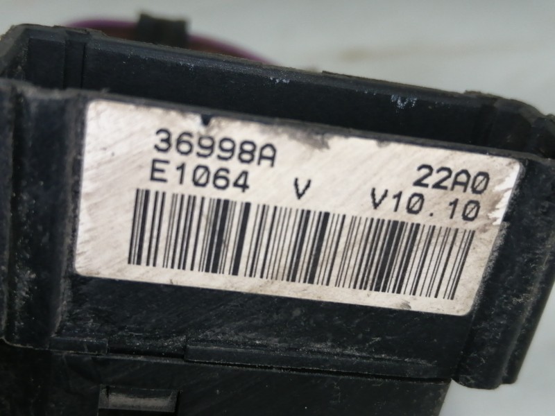 Recambio de mando intermitentes para renault megane i scenic (ja0) 1.9 diesel referencia OEM IAM 36998A  