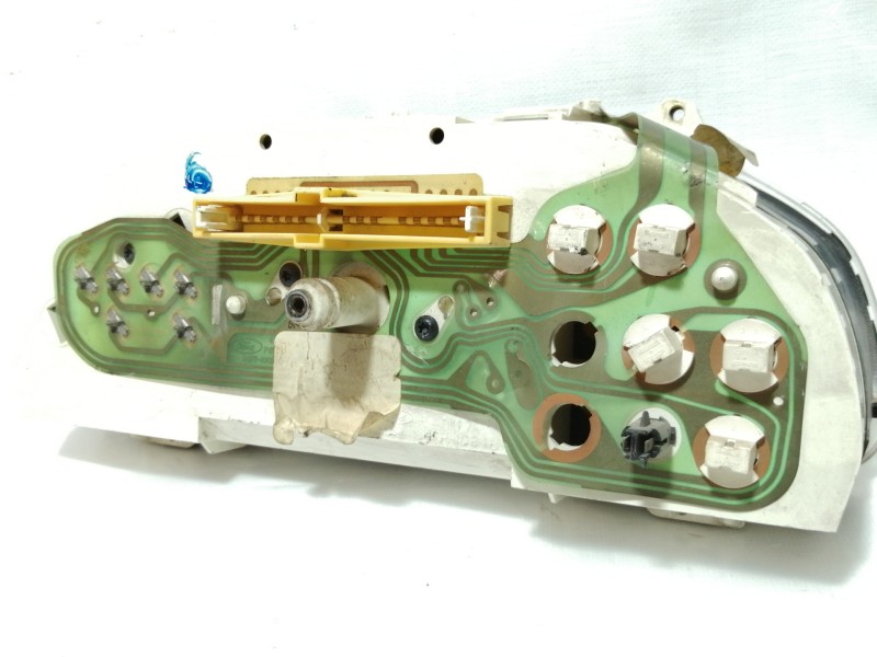 Recambio de cuadro instrumentos para ford fiesta berl./courier 1.8 diesel referencia OEM IAM 89FB10B885  