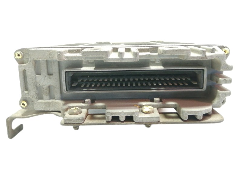 Recambio de centralita motor uce para volkswagen golf iii berlina (1h1) 2.0 referencia OEM IAM 037906024D  