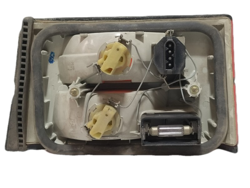 Recambio de piloto trasero izquierdo para bmw serie 5 berlina (e34) referencia OEM IAM   