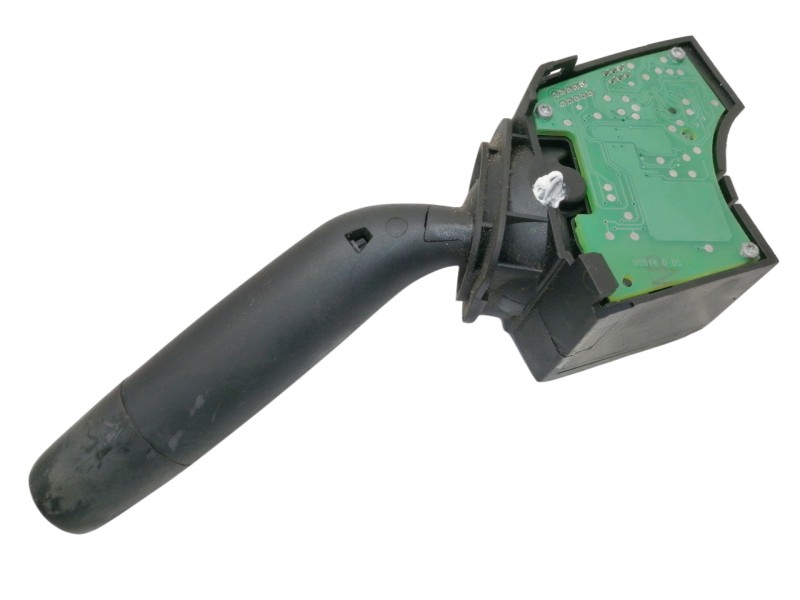 Recambio de mando limpia para mazda 2 berlina (dy) 1.25 cat referencia OEM IAM 3M7113N064BC  